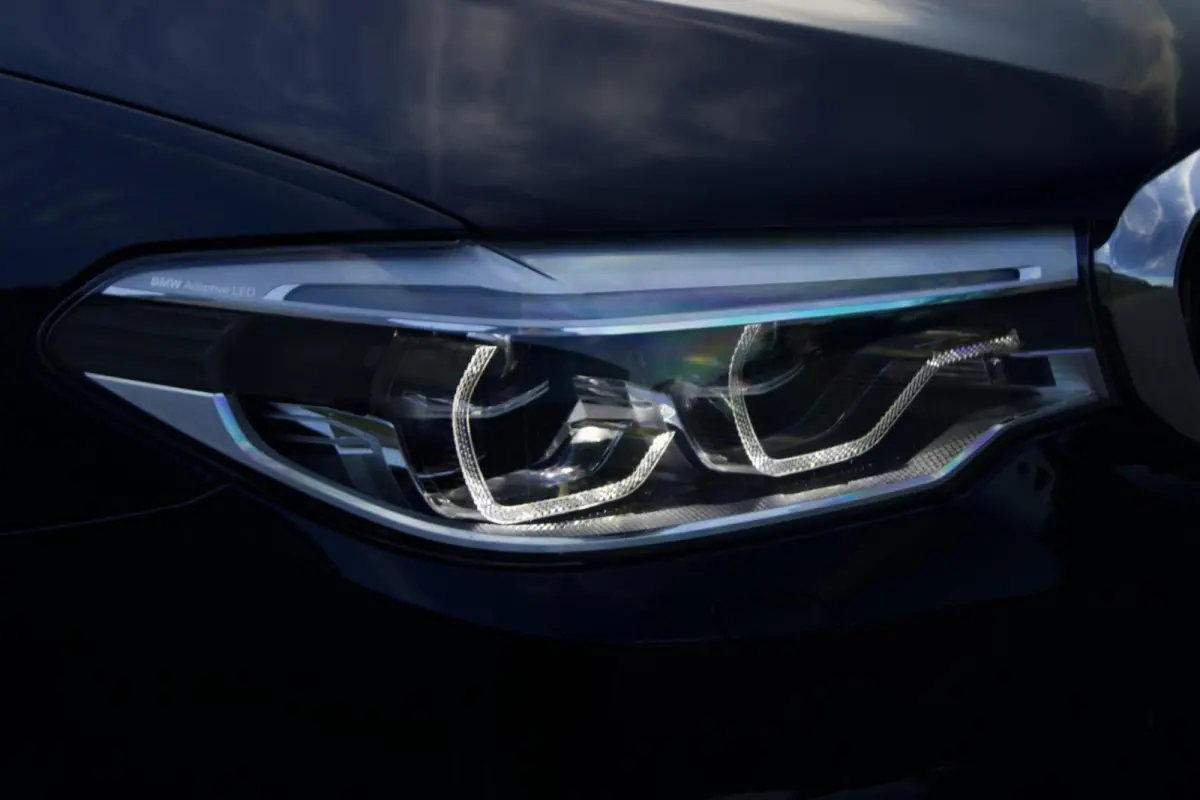 BMW 540i Touring M Sport | Pano - HUD - Comfort - H/K - Soft
