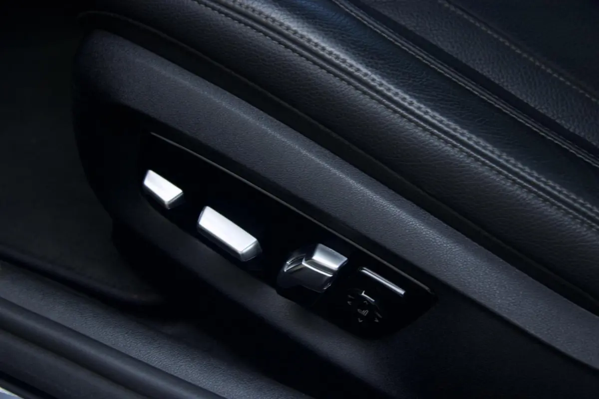 BMW 540i Touring M Sport | Pano - HUD - Comfort - H/K - Soft