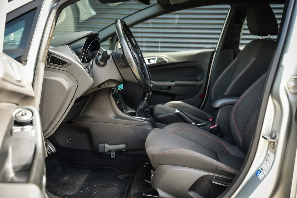 1.0 EcoBoost ST Line | Org. NL! | Dealer Onderhouden | ECC | CC | Metallic Lak | PDC |