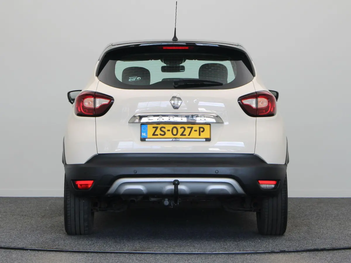 TCe 90pk Intens | Trekhaak | Climate control | 1e eigenaar | Navigatie |