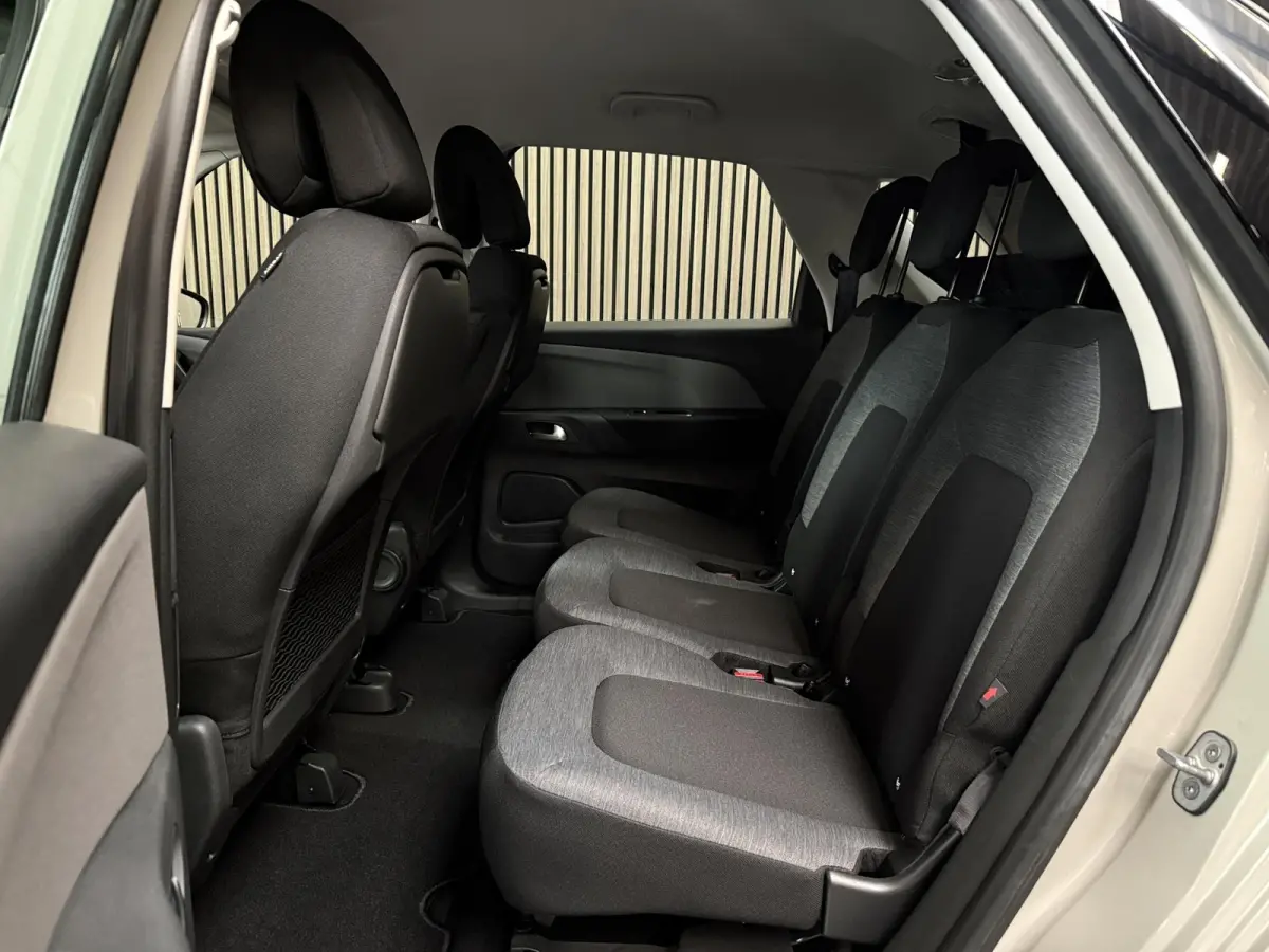 1.2 PureTech Selection | Automaat | Carplay | Riem v.v.