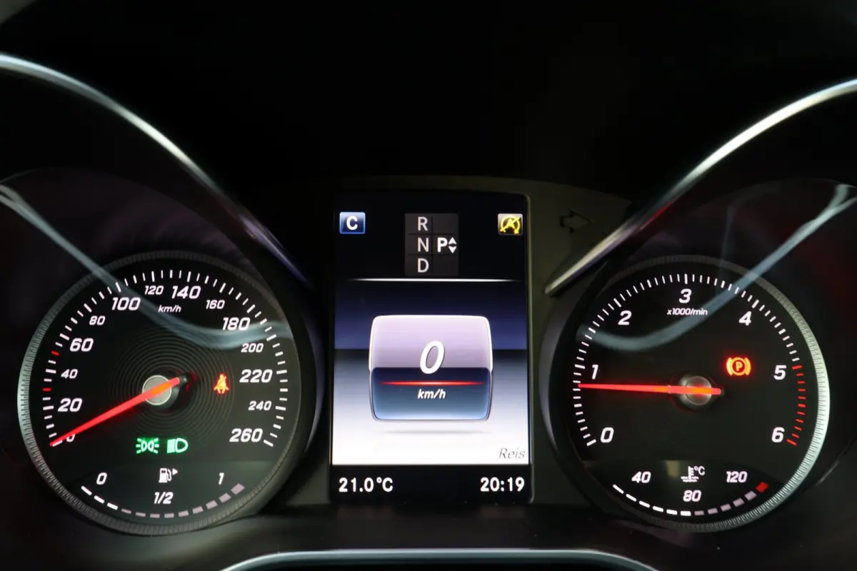 200 CDI Sport Edition Upgrade | AMG | 1e eigenaar | compleet dealer onderhouden | Nederlandse auto | BTW