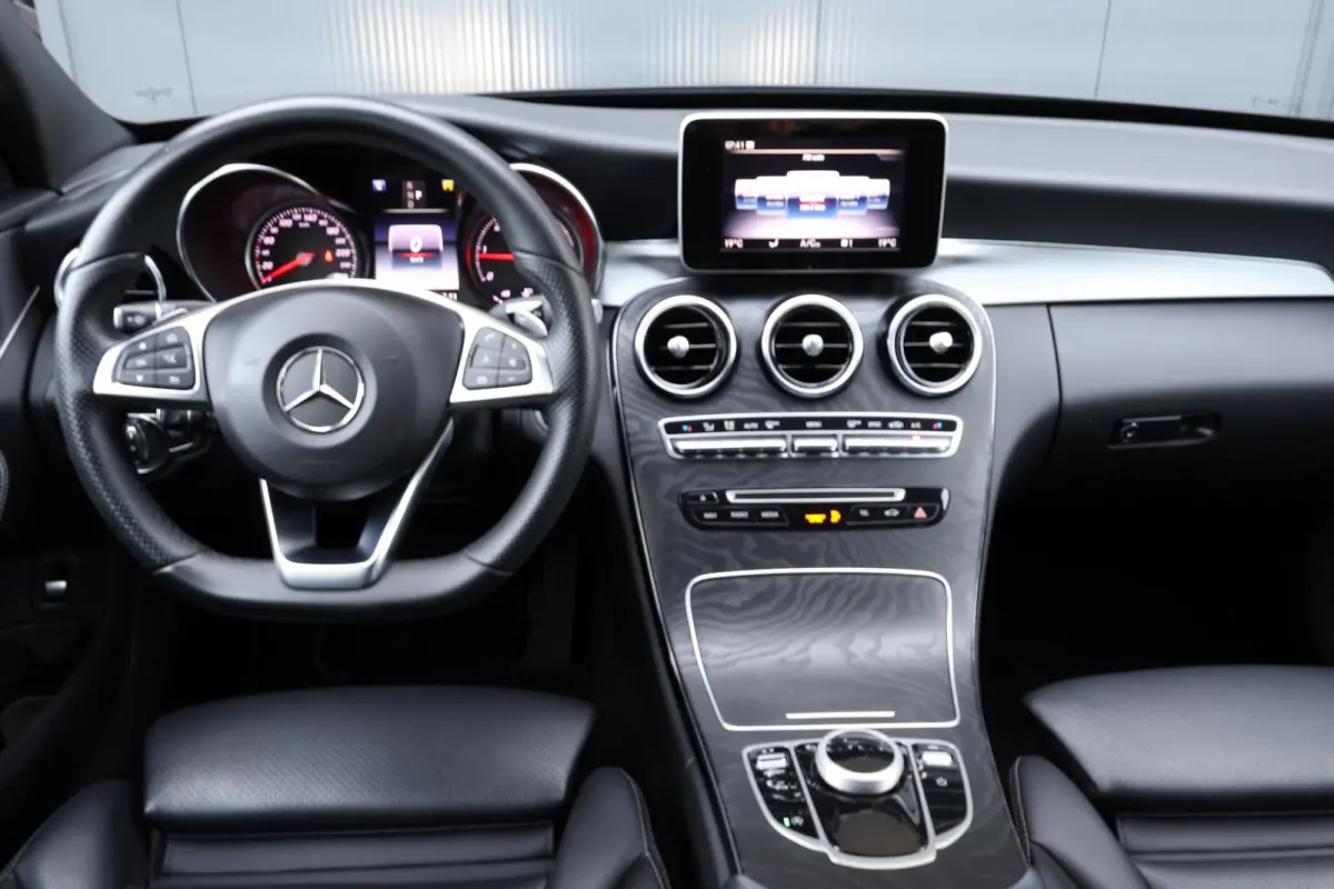 200 CDI Sport Edition Upgrade | AMG | 1e eigenaar | compleet dealer onderhouden | Nederlandse auto | BTW