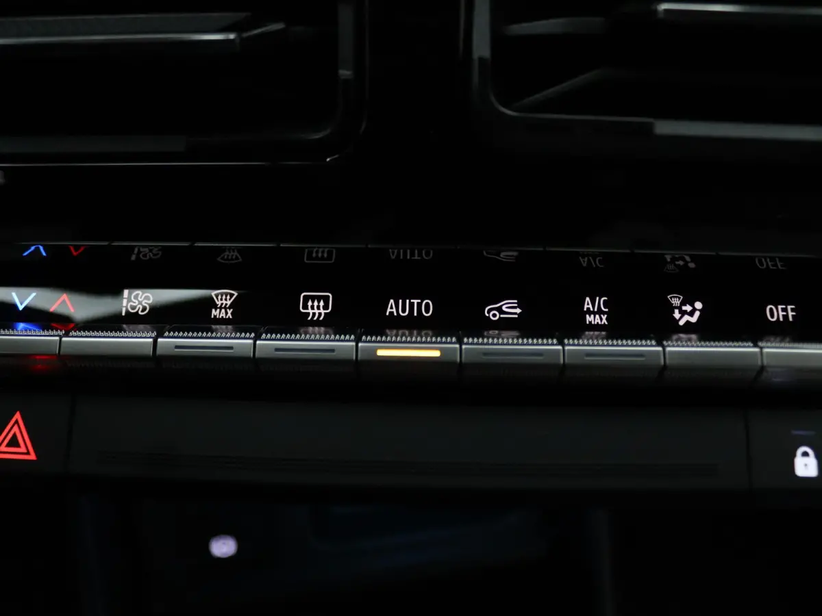 ADVANCE 52 kWh Apple Carplay/Android Auto | Climate
