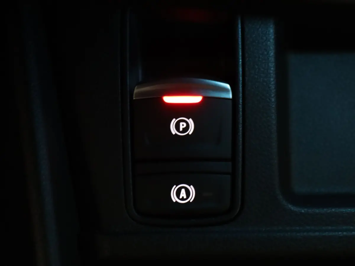ADVANCE 52 kWh Apple Carplay/Android Auto | Climate