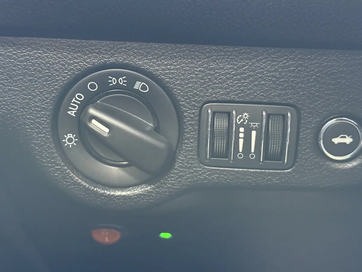 DODGE 3.6 V6 | Schuifdak | Camera | Climate Control