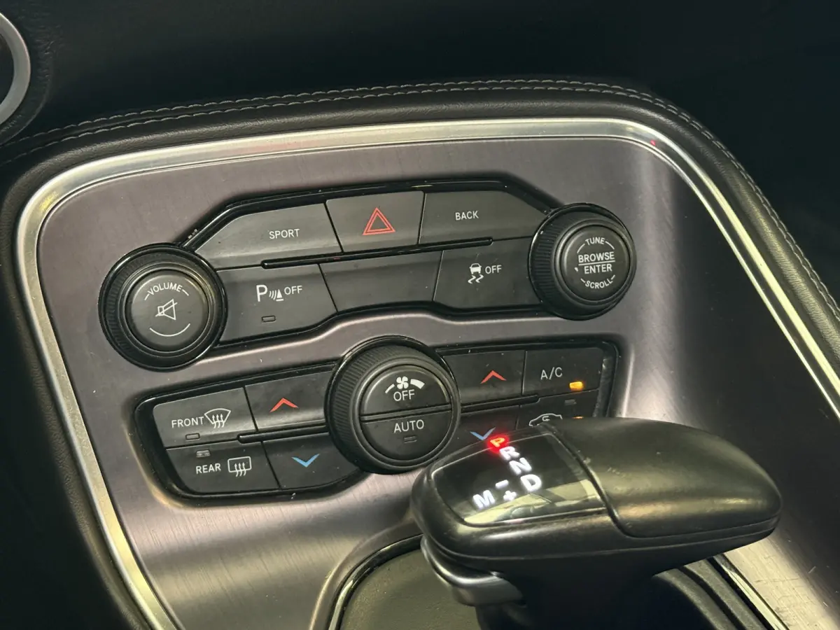 DODGE 3.6 V6 | Schuifdak | Camera | Climate Control