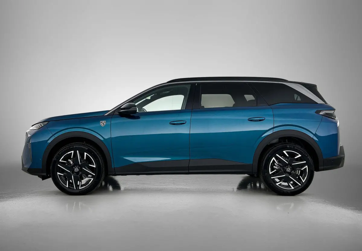 SUV GT Hybrid 145pk Automaat | Navigatie | Adaptieve cruise control | Stoel/stuurwiel verwarming | 360 graden camerasysteem | Elektrische achterklep |
