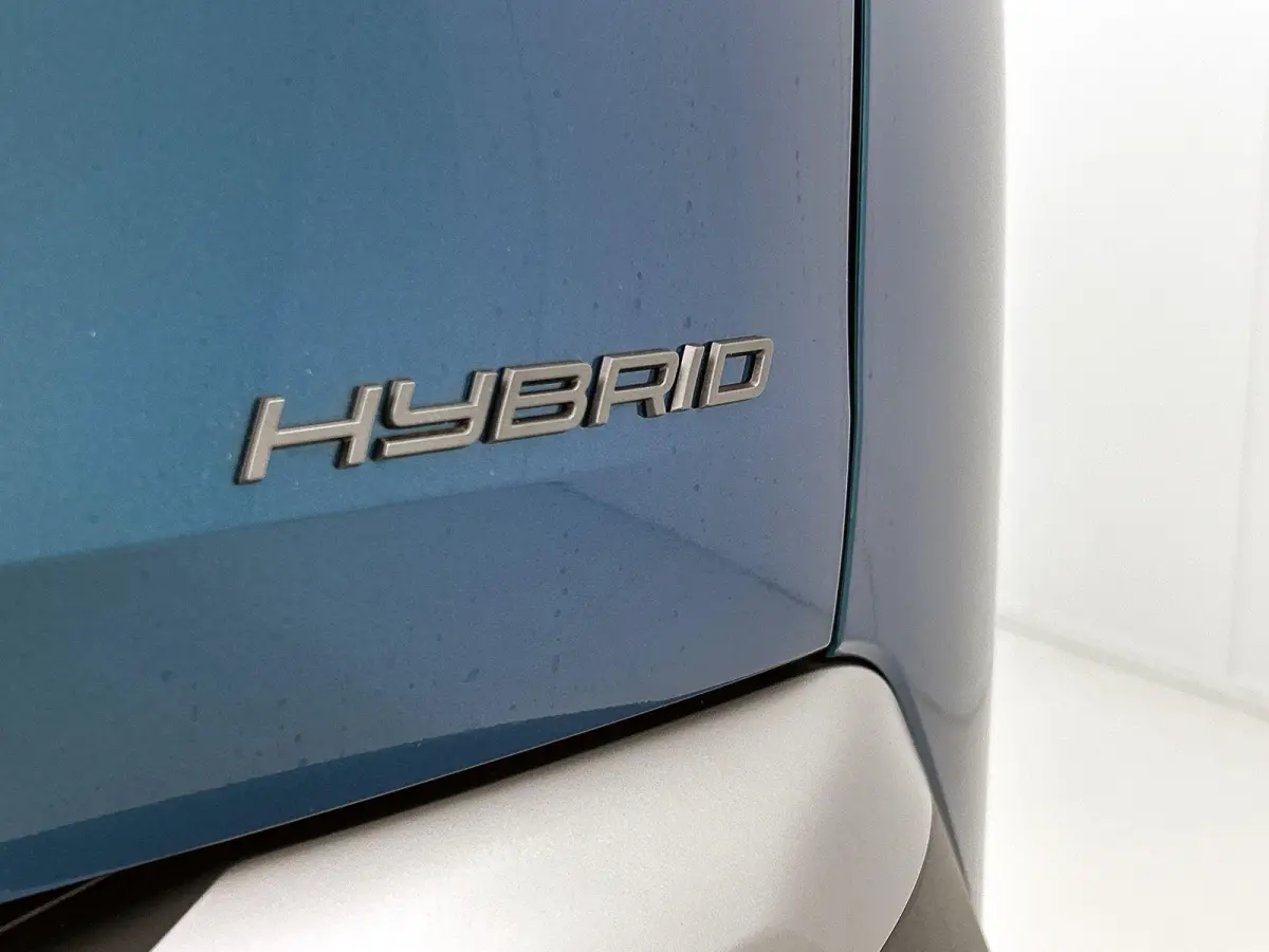 SUV GT Hybrid 145pk Automaat | Navigatie | Adaptieve cruise control | Stoel/stuurwiel verwarming | 360 graden camerasysteem | Elektrische achterklep |