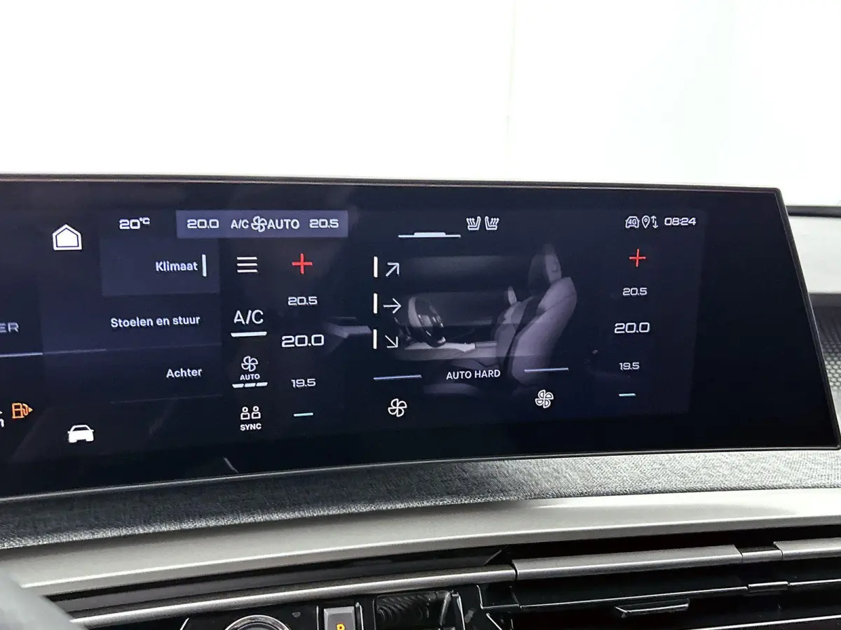 SUV GT Hybrid 145pk Automaat | Navigatie | Adaptieve cruise control | Stoel/stuurwiel verwarming | 360 graden camerasysteem | Elektrische achterklep |
