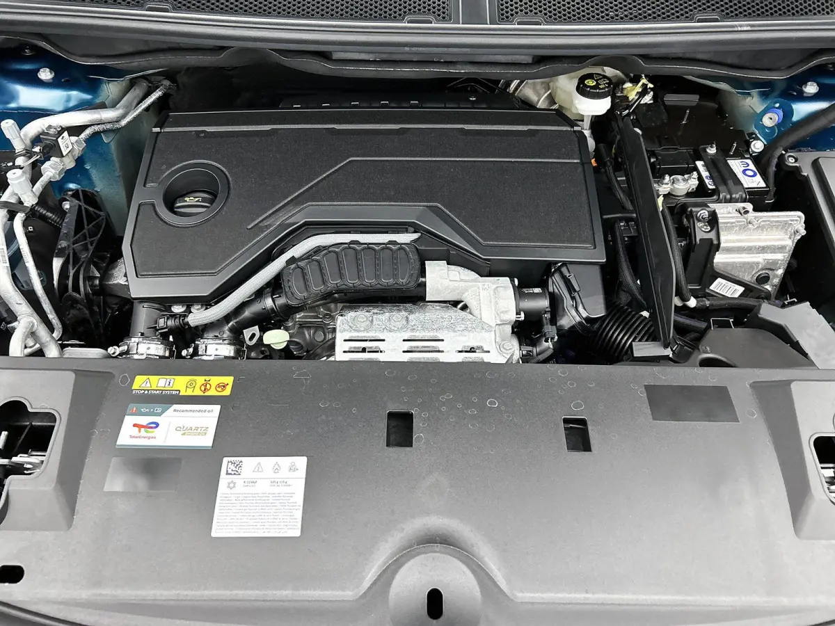 SUV GT Hybrid 145pk Automaat | Navigatie | Adaptieve cruise control | Stoel/stuurwiel verwarming | 360 graden camerasysteem | Elektrische achterklep |