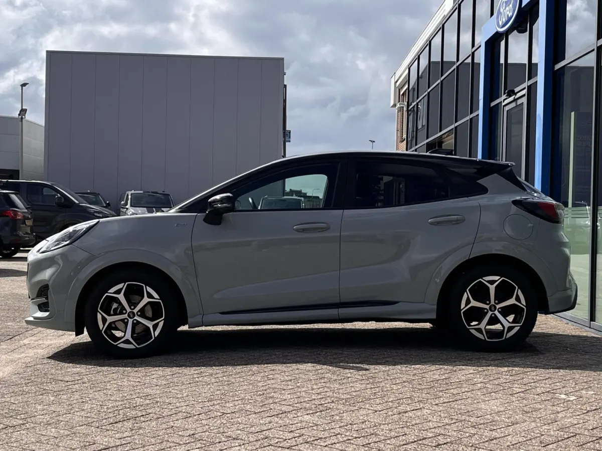 1.0 EcoBoost ST-Line 125PK Automaat Afn. Trekhaak Winterpack Adaptieve Cruise 360-Camera Blind-Spot Elek. Achterklep Keyless Privacy Glass *RIJK UITGERUST*