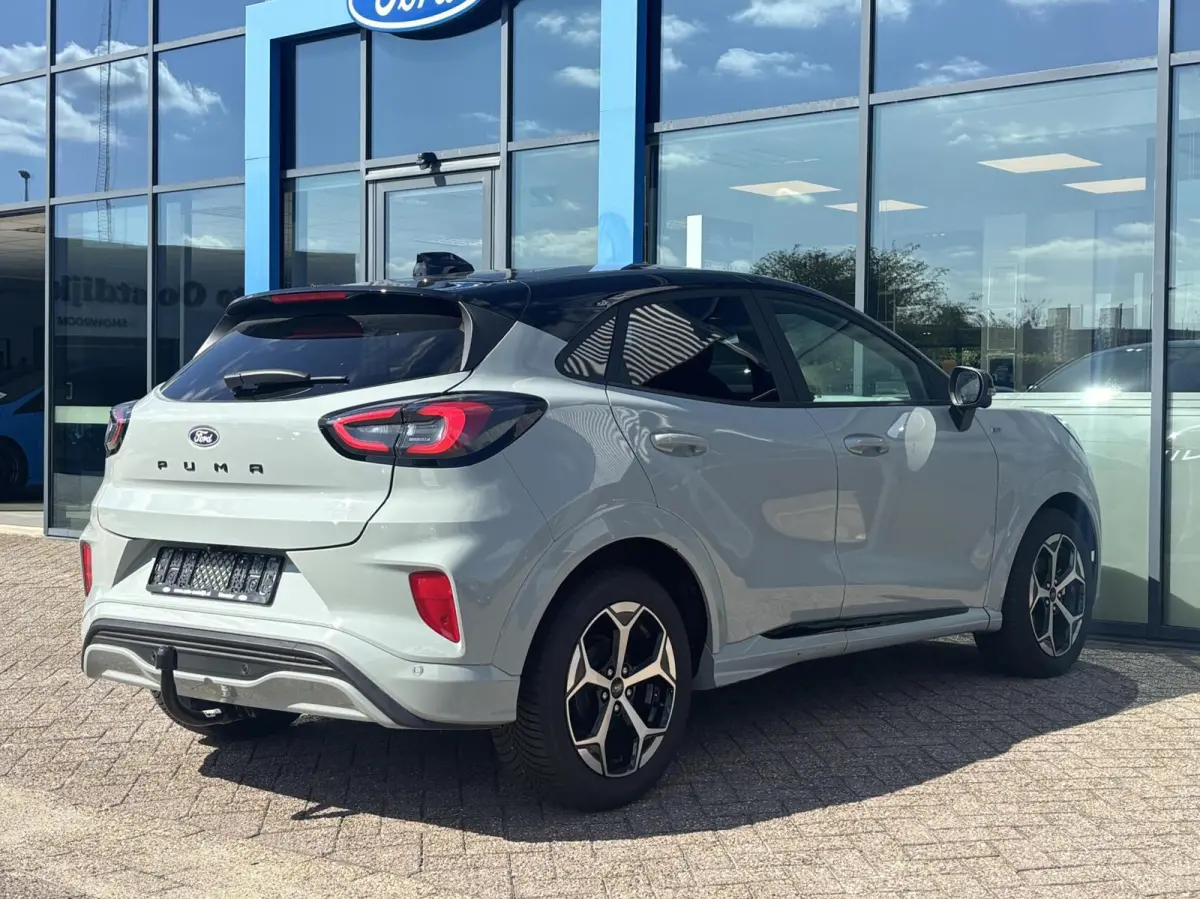 1.0 EcoBoost ST-Line 125PK Automaat Afn. Trekhaak Winterpack Adaptieve Cruise 360-Camera Blind-Spot Elek. Achterklep Keyless Privacy Glass *RIJK UITGERUST*