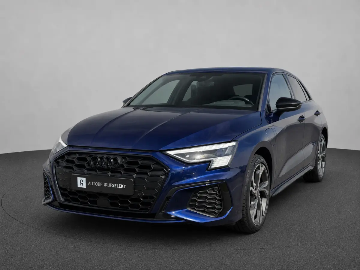 45 TFSI e S-line | Matrix | Camera | Carplay | Dodehoek | Elektr. achterklep | Virtual | Black Optic