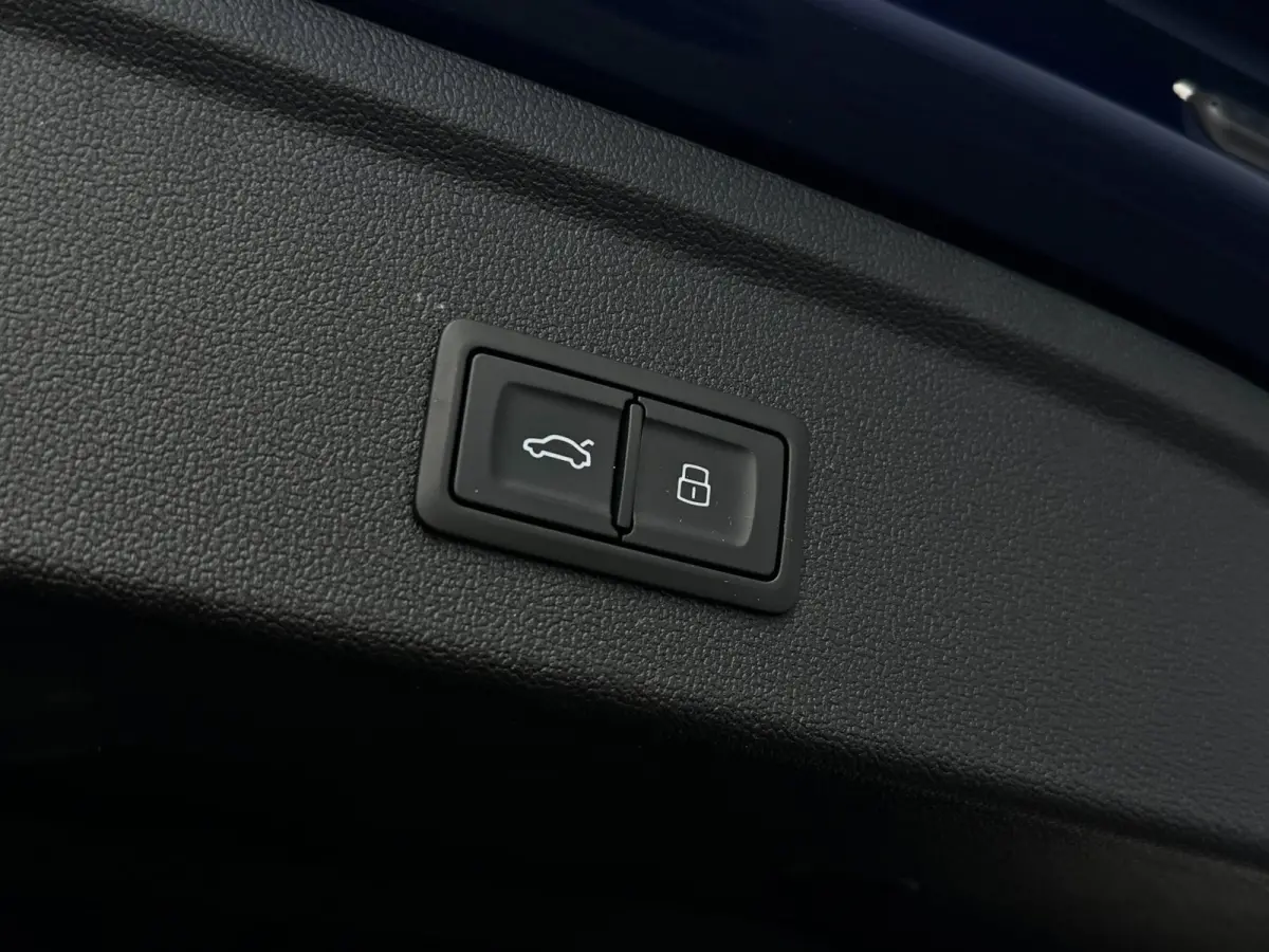 45 TFSI e S-line | Matrix | Camera | Carplay | Dodehoek | Elektr. achterklep | Virtual | Black Optic