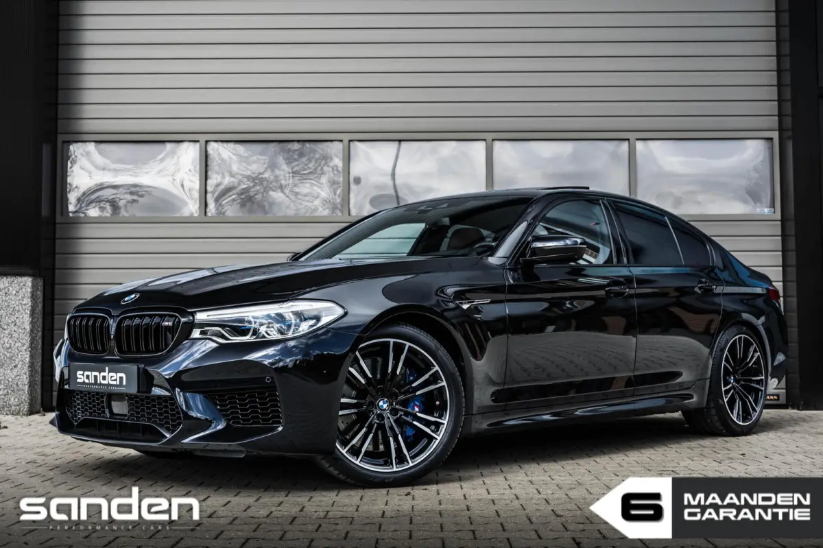 M5 Individual|AzuriteBlack|Schuifdak|Massage|HUD