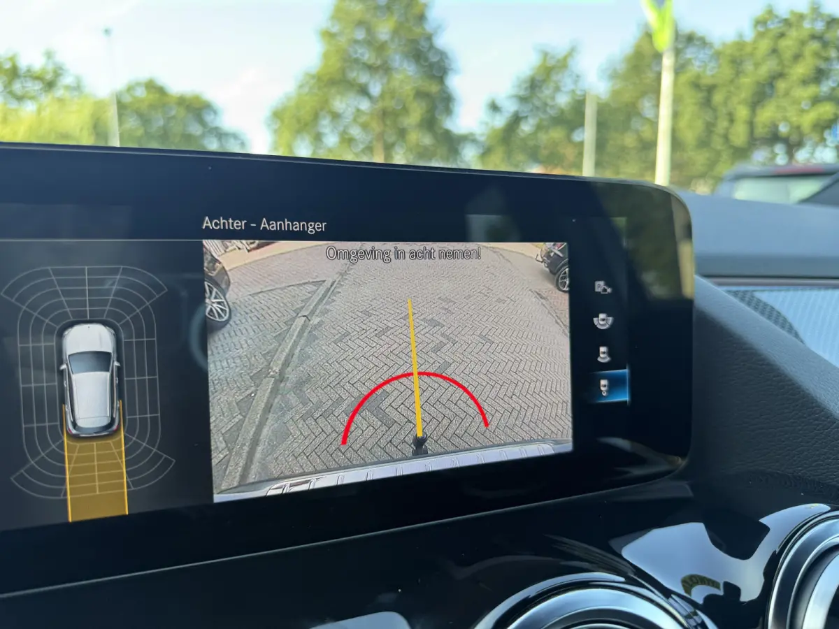 GLA-klasse. 250 e Business Solution AMG Limited. | AUTOMAAT | TREKHAAK | CAMERA | SFEERVERL. | NAVI | CRUISE |