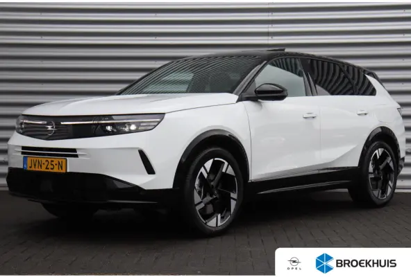 1.6 TURBO PHEV 195PK GS AUTOMAAT / NAVI / LEDER / CLIMA / FULL-LED / PDC / KEYLESS / 19" LMV /  PANO. DAK / ADAPT. CRUISE / 1E EIGENAAR / NIEUWSTAAT !!