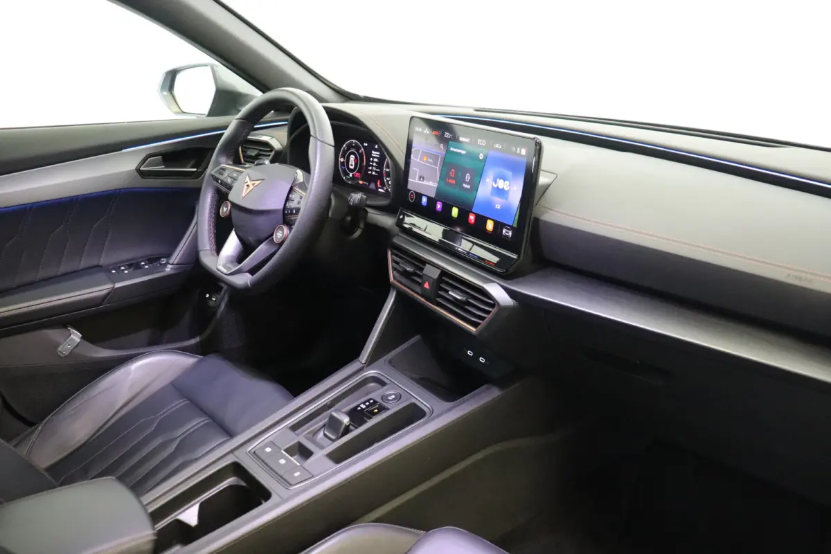 1.4 e-Hybrid 245PK VZ Black Edition | Pano | 360 Camera | Kuipstoel Leder | ACC | Memory | €22.900,- incl. BTW