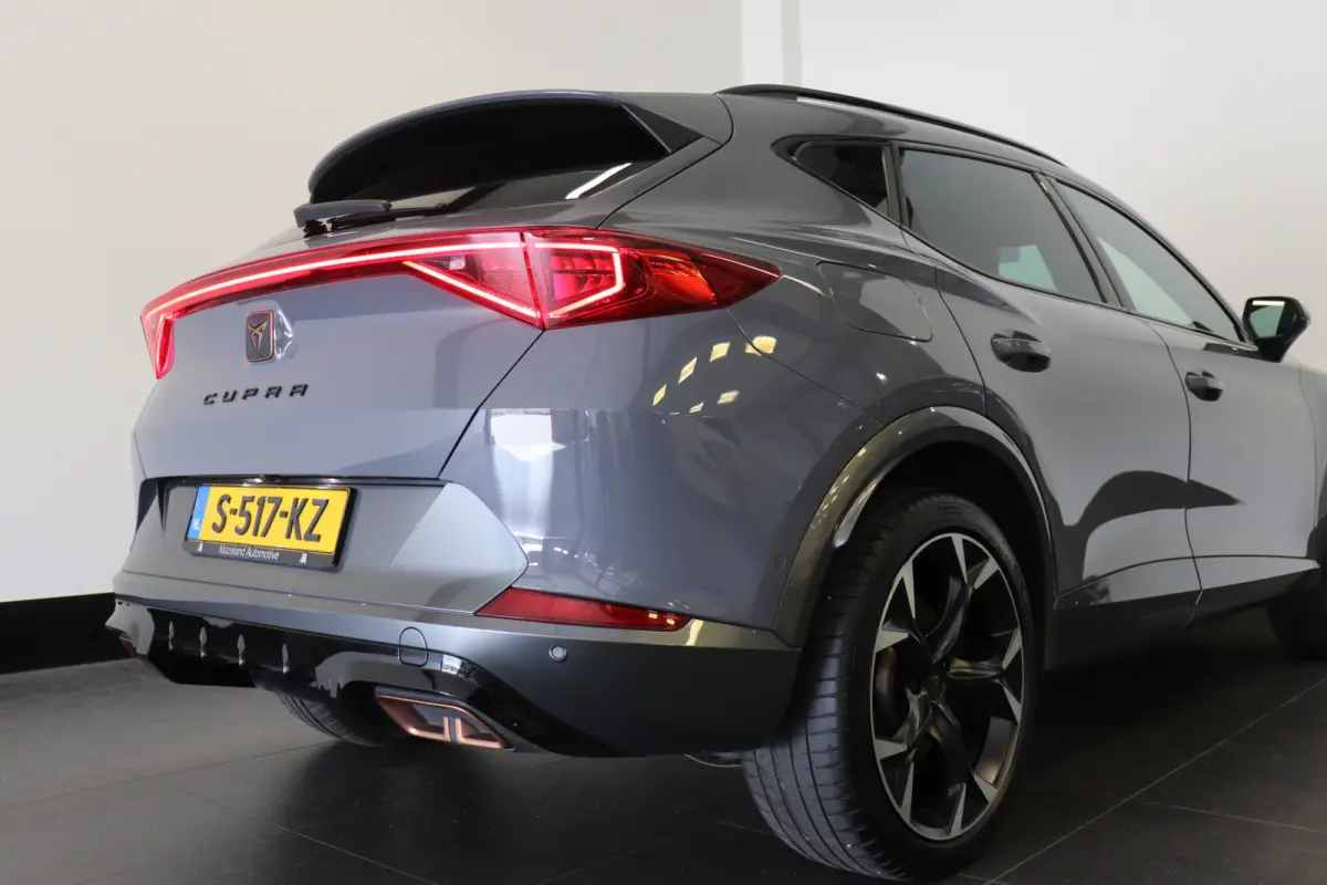 1.4 e-Hybrid 245PK VZ Black Edition | Pano | 360 Camera | Kuipstoel Leder | ACC | Memory | €22.900,- incl. BTW