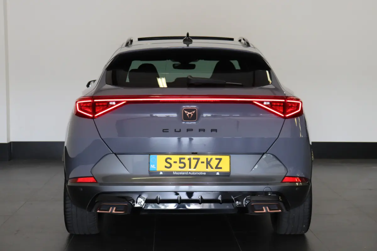 1.4 e-Hybrid 245PK VZ Black Edition | Pano | 360 Camera | Kuipstoel Leder | ACC | Memory | €22.900,- incl. BTW
