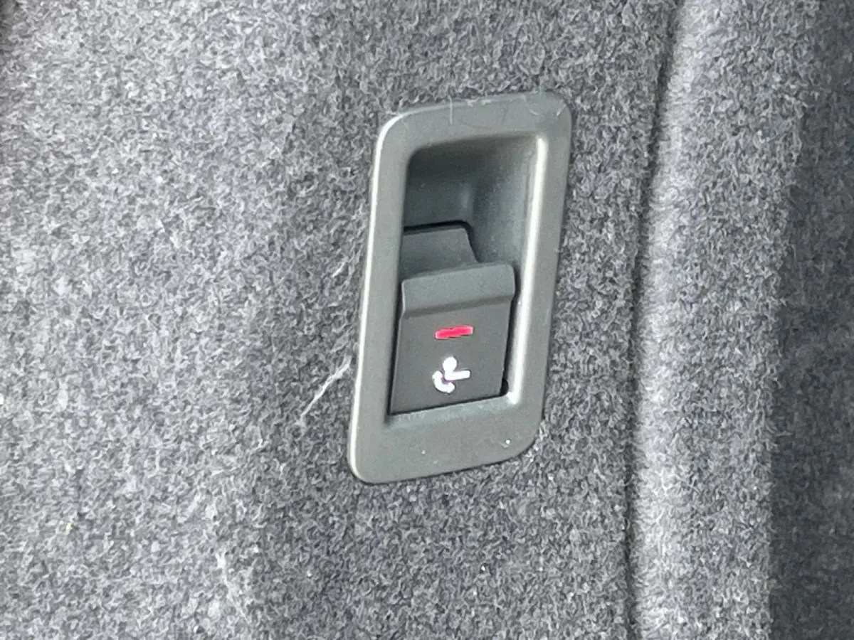 2.9 TFSI RS 4 quattro |Voll.Historie/Pano.Dak/Head-Up/Bang&Olufsen/Navi/Sportdiffertentieel/Elektr.Wegklapbare Trekhaak