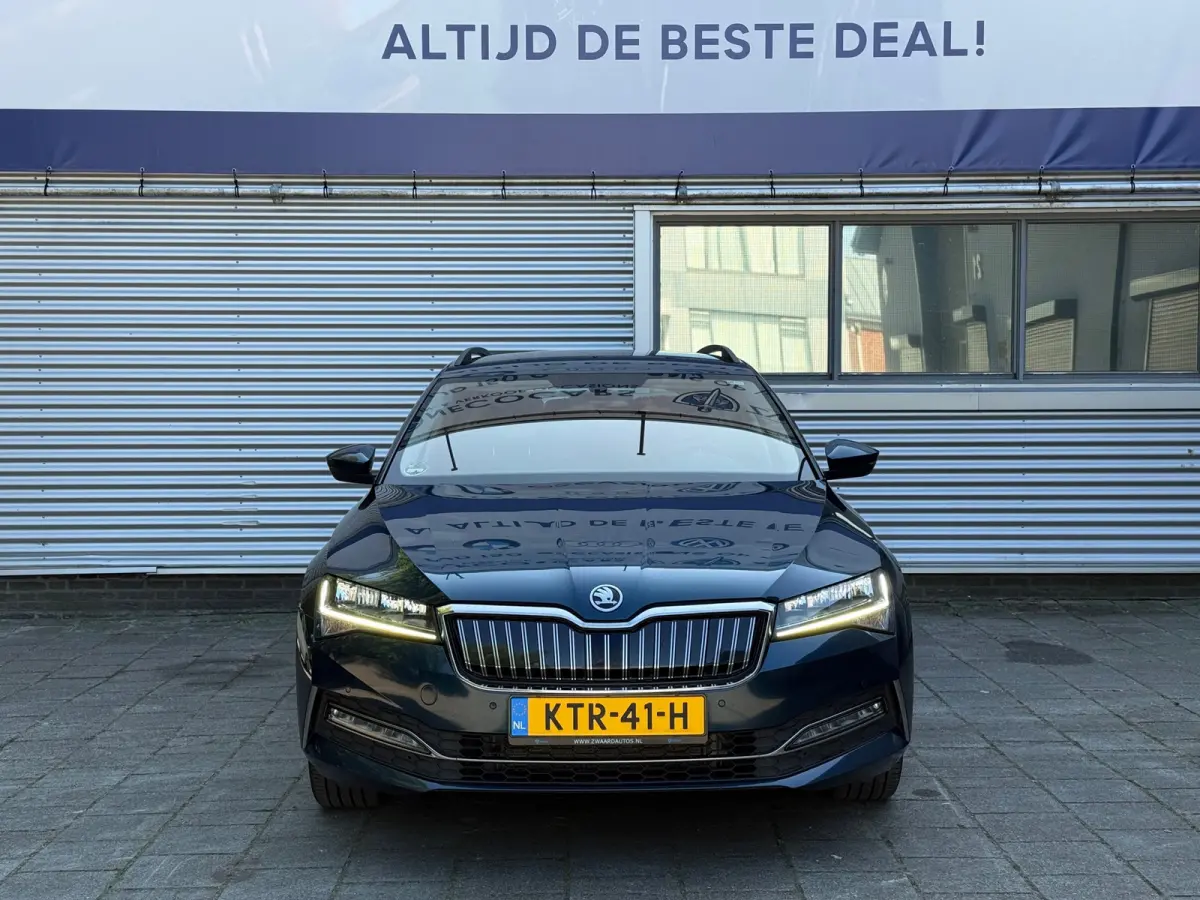 1.4 TSI iV Business Edition Plus Plug In Hybride l 91,47% SOH l Winterset l Automaat l Camera l Virtual l Xenon
