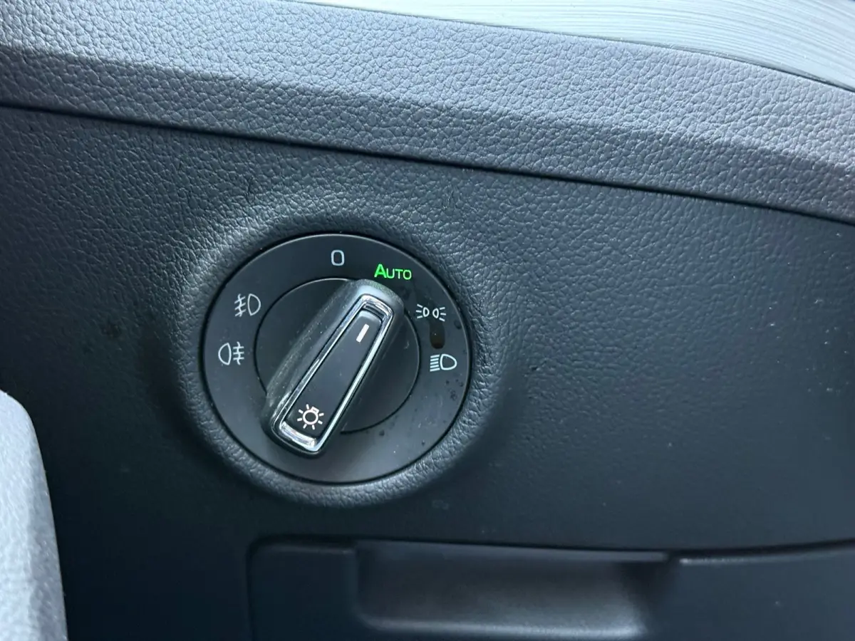 1.4 TSI iV Business Edition Plus Plug In Hybride l 91,47% SOH l Winterset l Automaat l Camera l Virtual l Xenon