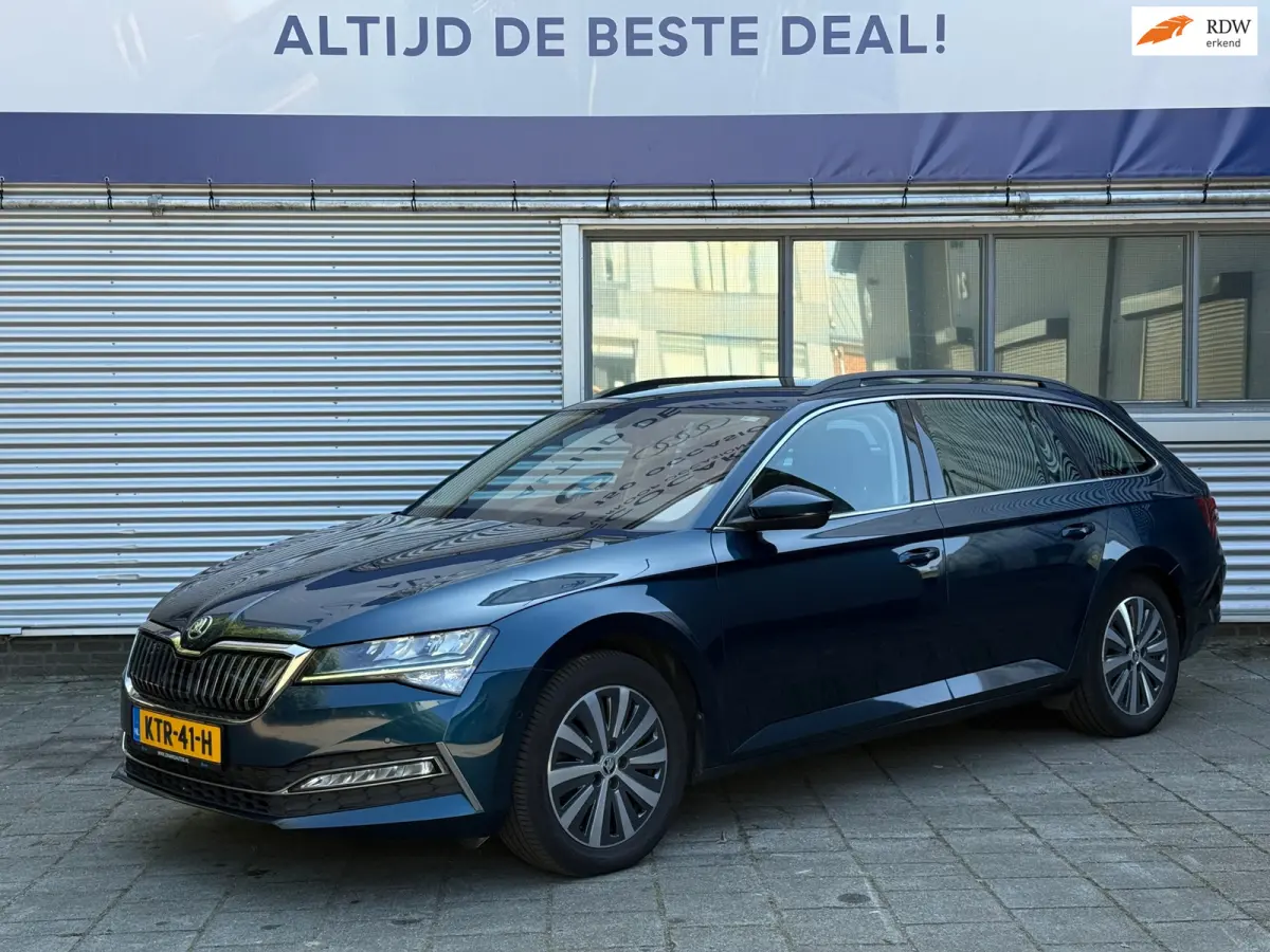 1.4 TSI iV Business Edition Plus Plug In Hybride l 91,47% SOH l Winterset l Automaat l Camera l Virtual l Xenon