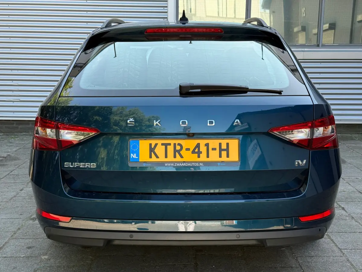 1.4 TSI iV Business Edition Plus Plug In Hybride l 91,47% SOH l Winterset l Automaat l Camera l Virtual l Xenon