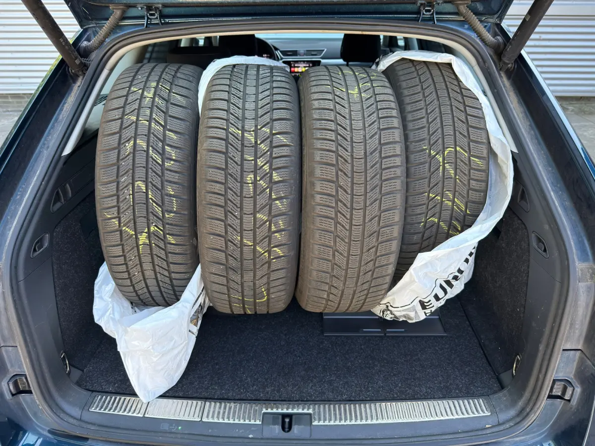 1.4 TSI iV Business Edition Plus Plug In Hybride l 91,47% SOH l Winterset l Automaat l Camera l Virtual l Xenon