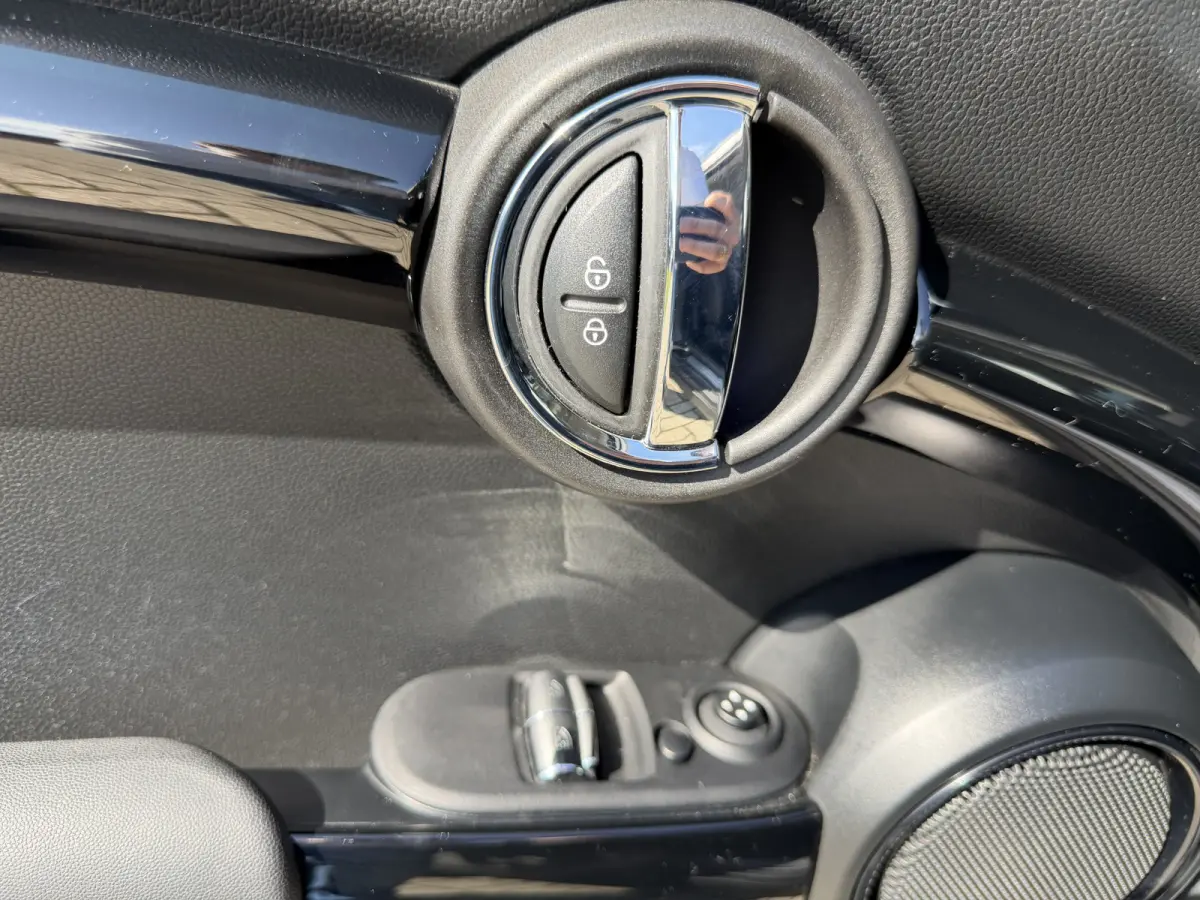 1.5 Cooper Chili Speciaal Grijs metallic
