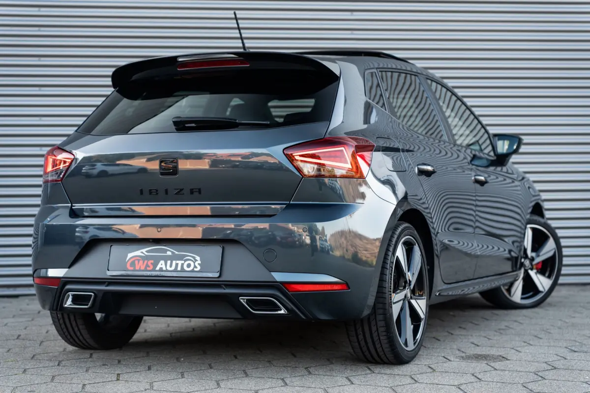 1.5 TSI FR Business Intense Plus CARBON ED.*LED*VIRTUAL*KEYLESS*PANO*BEATS