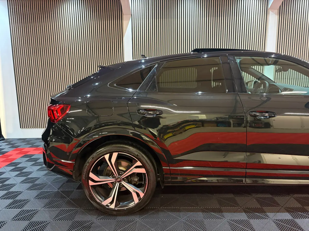 35 TFSI S edition 3xS-line Pano Camera Face-lift Virtual Matrix Led