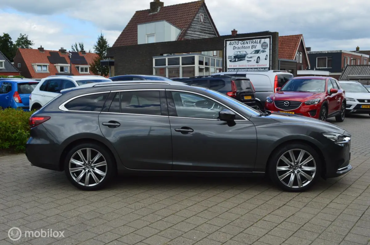 2.5 SkyActiv-G 194 Signature