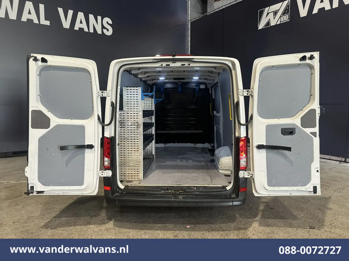 2.0 TDI 141pk L3H2 L2H1 Euro6 Airco | Camera | Apple Carplay | Android Auto Parkeersensoren, Bijrijdersbank, 3000kg trekvermogen