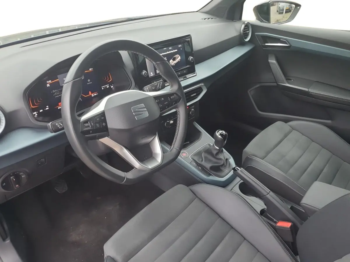 Xperience | Climate control | Adaptieve cruise control | Camera | Apple CarPlay / Android  | Parkeersensoren voor en achter |