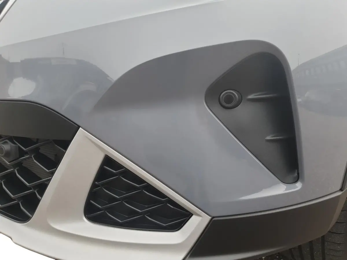 Xperience | Climate control | Adaptieve cruise control | Camera | Apple CarPlay / Android  | Parkeersensoren voor en achter |
