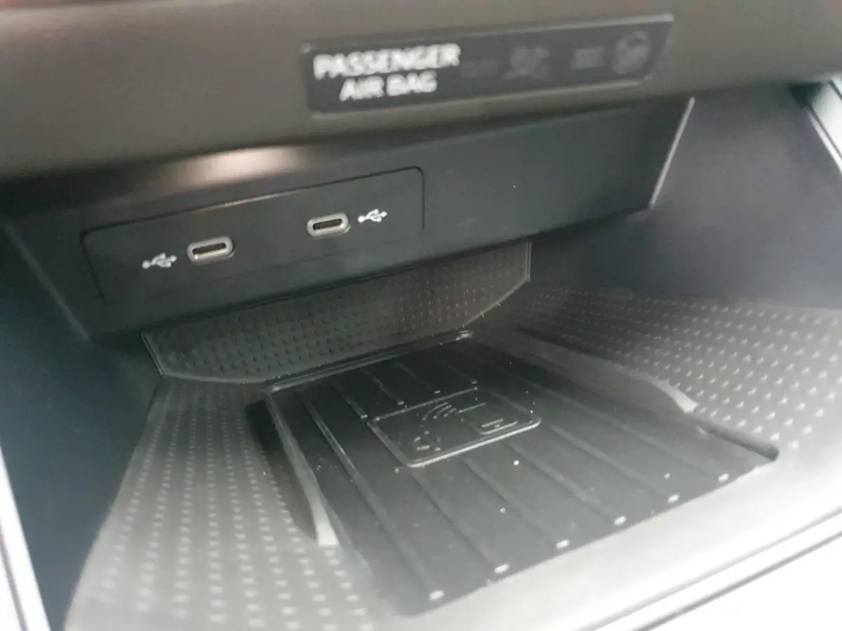Xperience | Climate control | Adaptieve cruise control | Camera | Apple CarPlay / Android  | Parkeersensoren voor en achter |