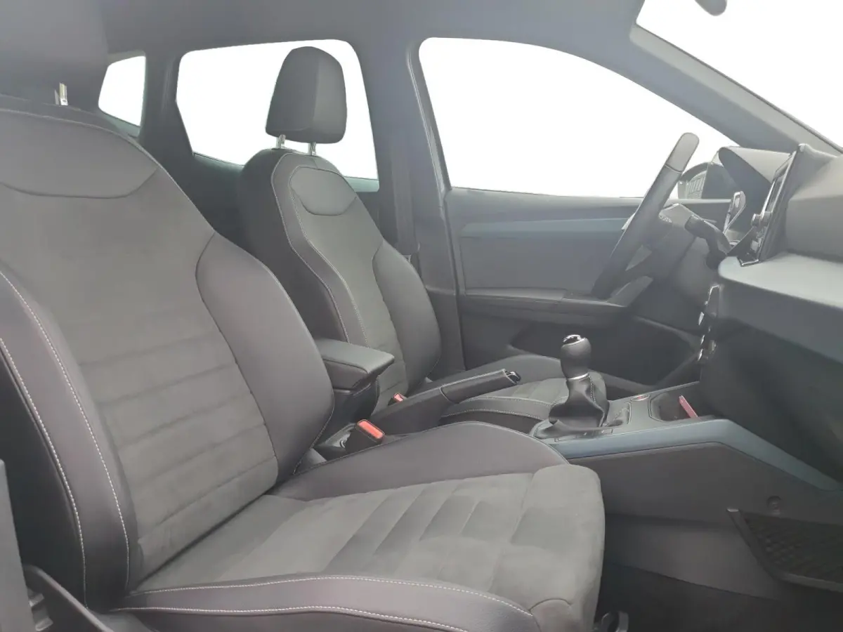 Xperience | Climate control | Adaptieve cruise control | Camera | Apple CarPlay / Android  | Parkeersensoren voor en achter |