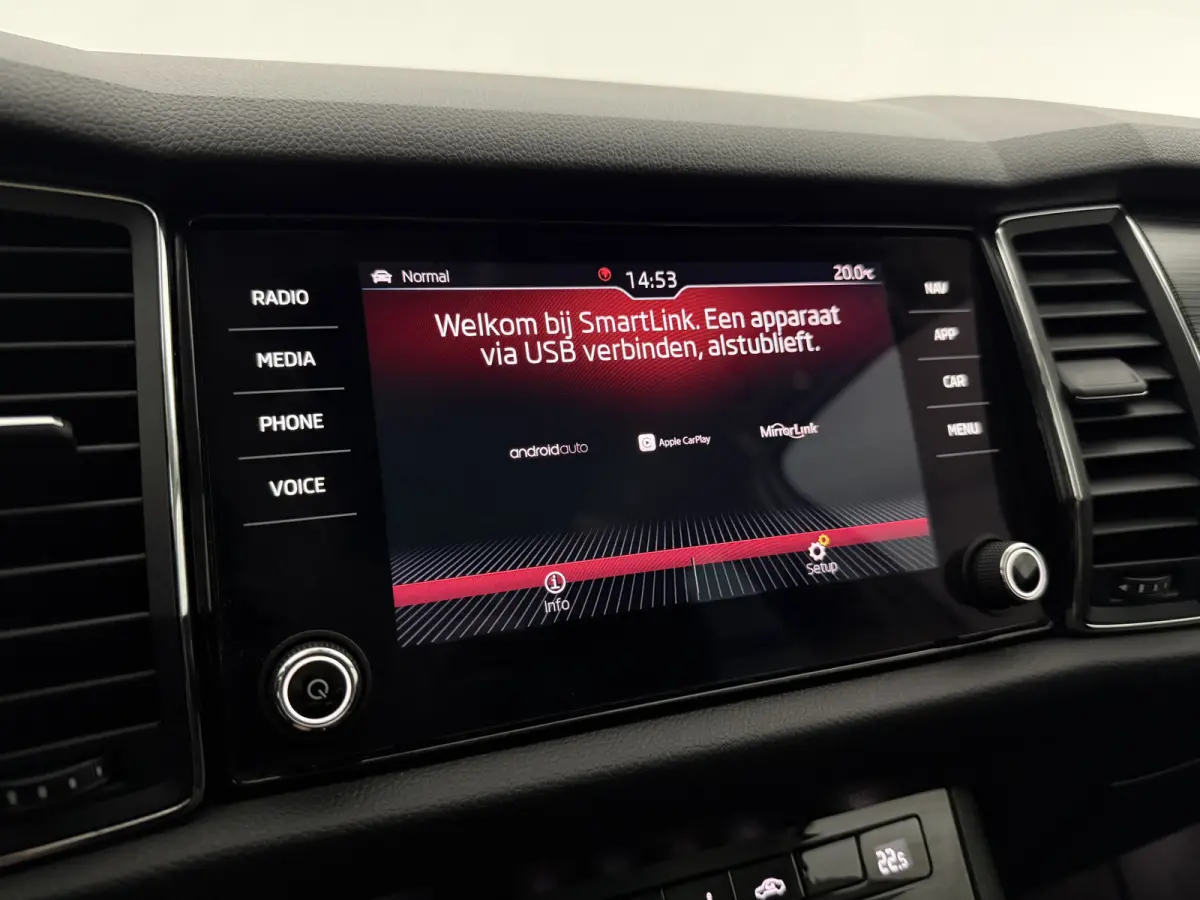 1.5 TSI Limited Business Edition 7p. | Camera | Virtual | Carplay | Trekhaak | Cruise | Clima | Navi