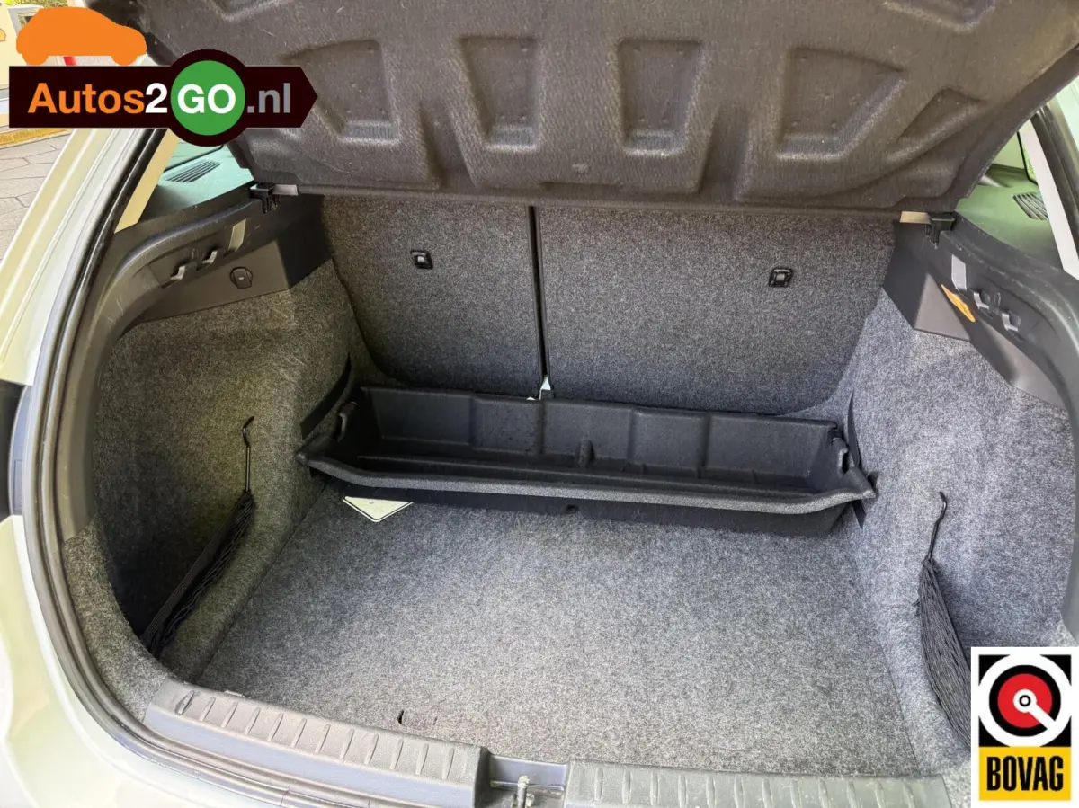 1.0 EcoTSI Style Connect