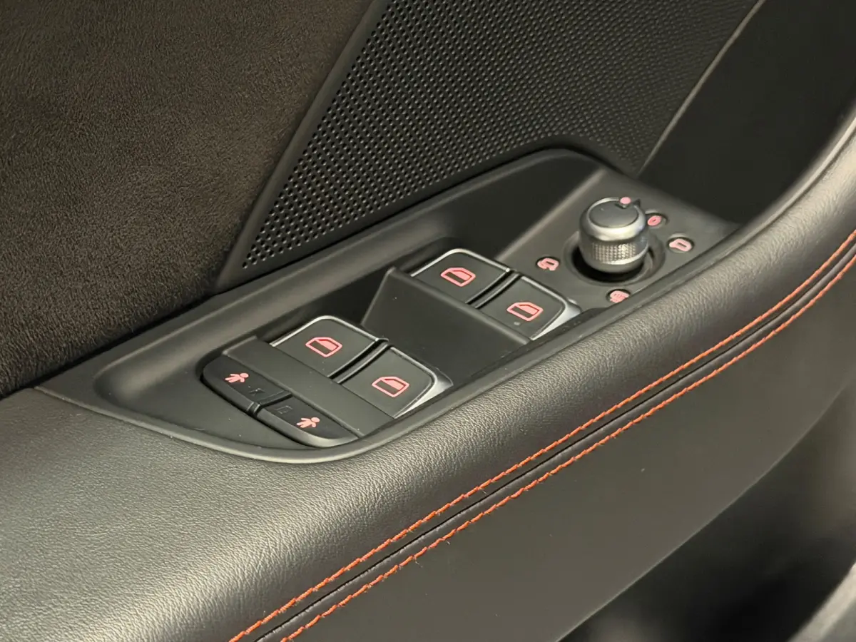 2.5 TFSI RS3 Quattro Aut Panodak B&O Nardo Grijs
