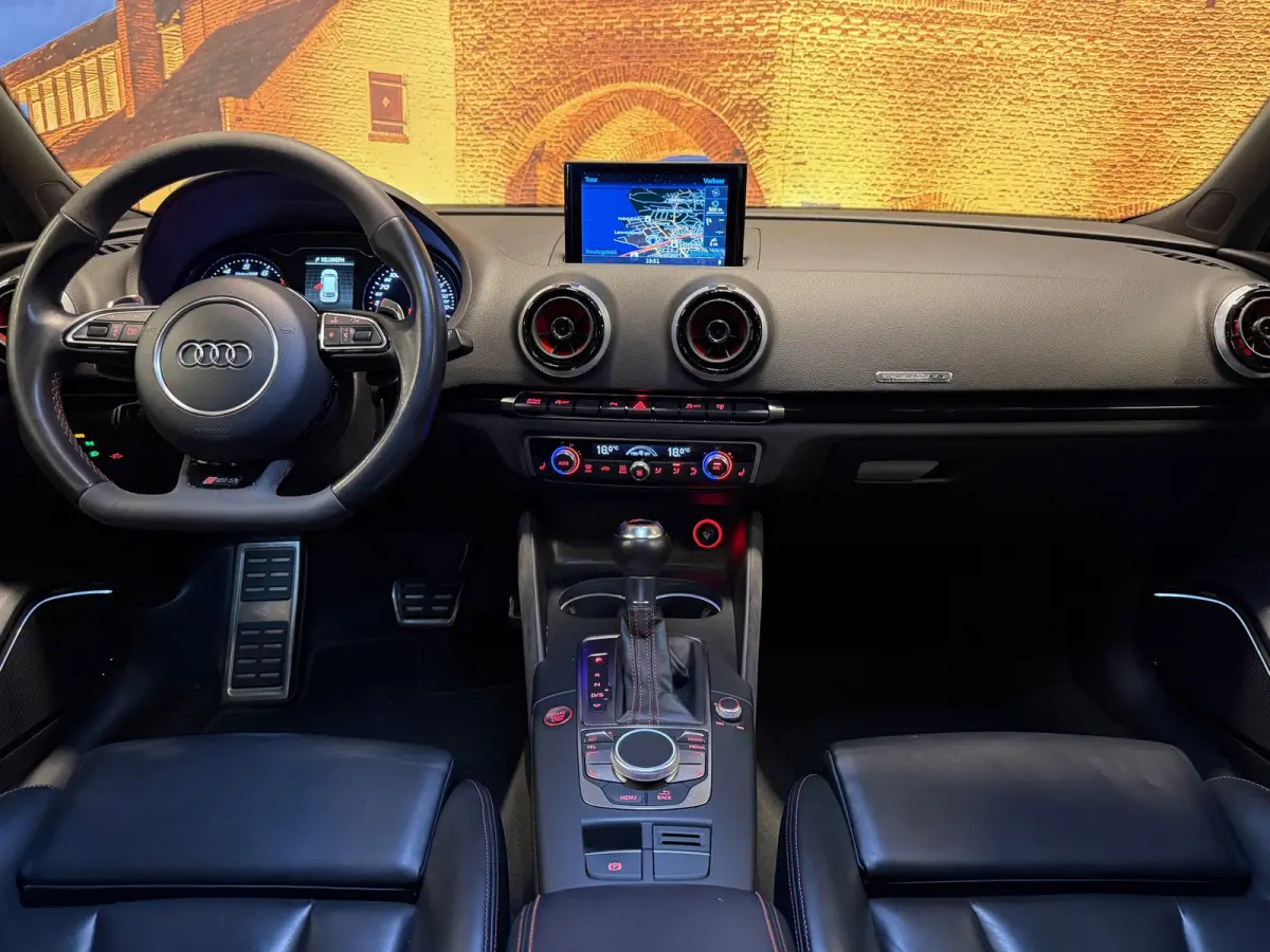2.5 TFSI RS3 Quattro Aut Panodak B&O Nardo Grijs