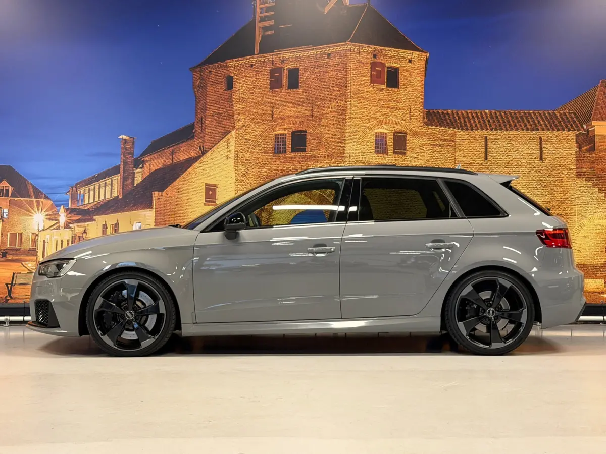 2.5 TFSI RS3 Quattro Aut Panodak B&O Nardo Grijs