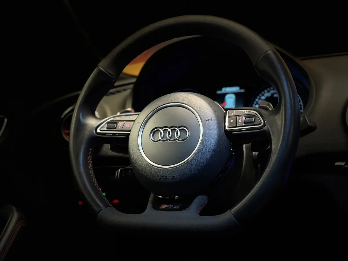 2.5 TFSI RS3 Quattro Aut Panodak B&O Nardo Grijs