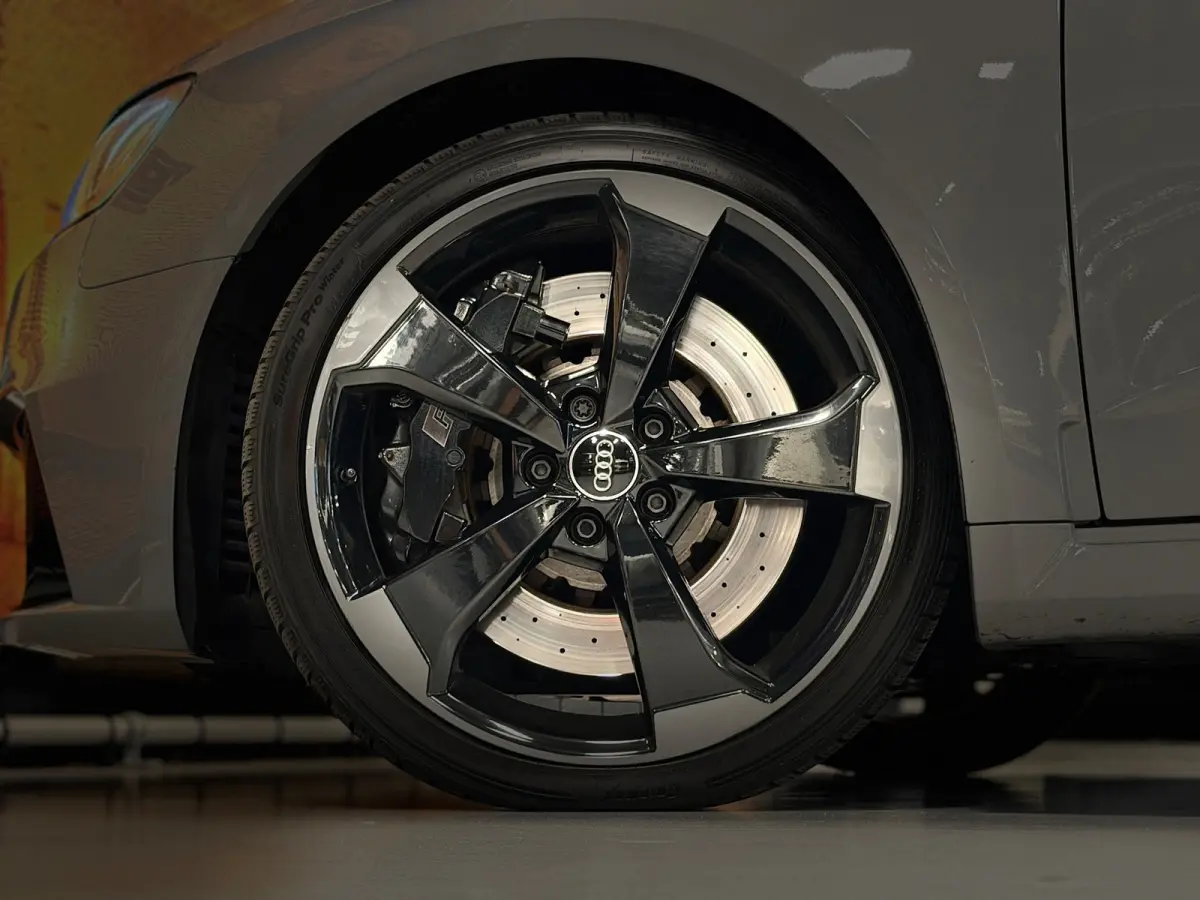 2.5 TFSI RS3 Quattro Aut Panodak B&O Nardo Grijs