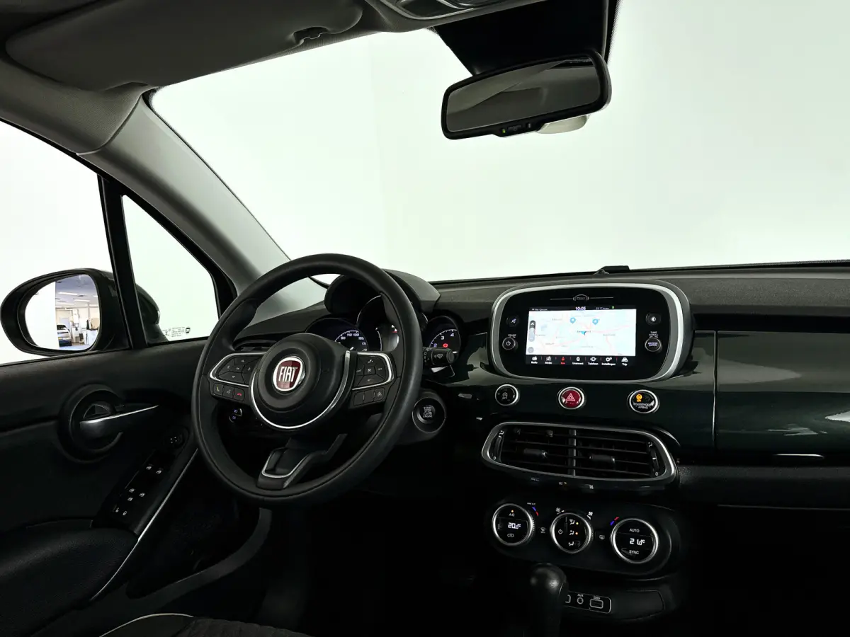 Cross 1.3 GSE City Cross AUT. | Panoramadak | Park assist | Airco | Cruise control