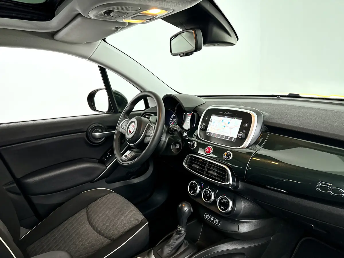Cross 1.3 GSE City Cross AUT. | Panoramadak | Park assist | Airco | Cruise control