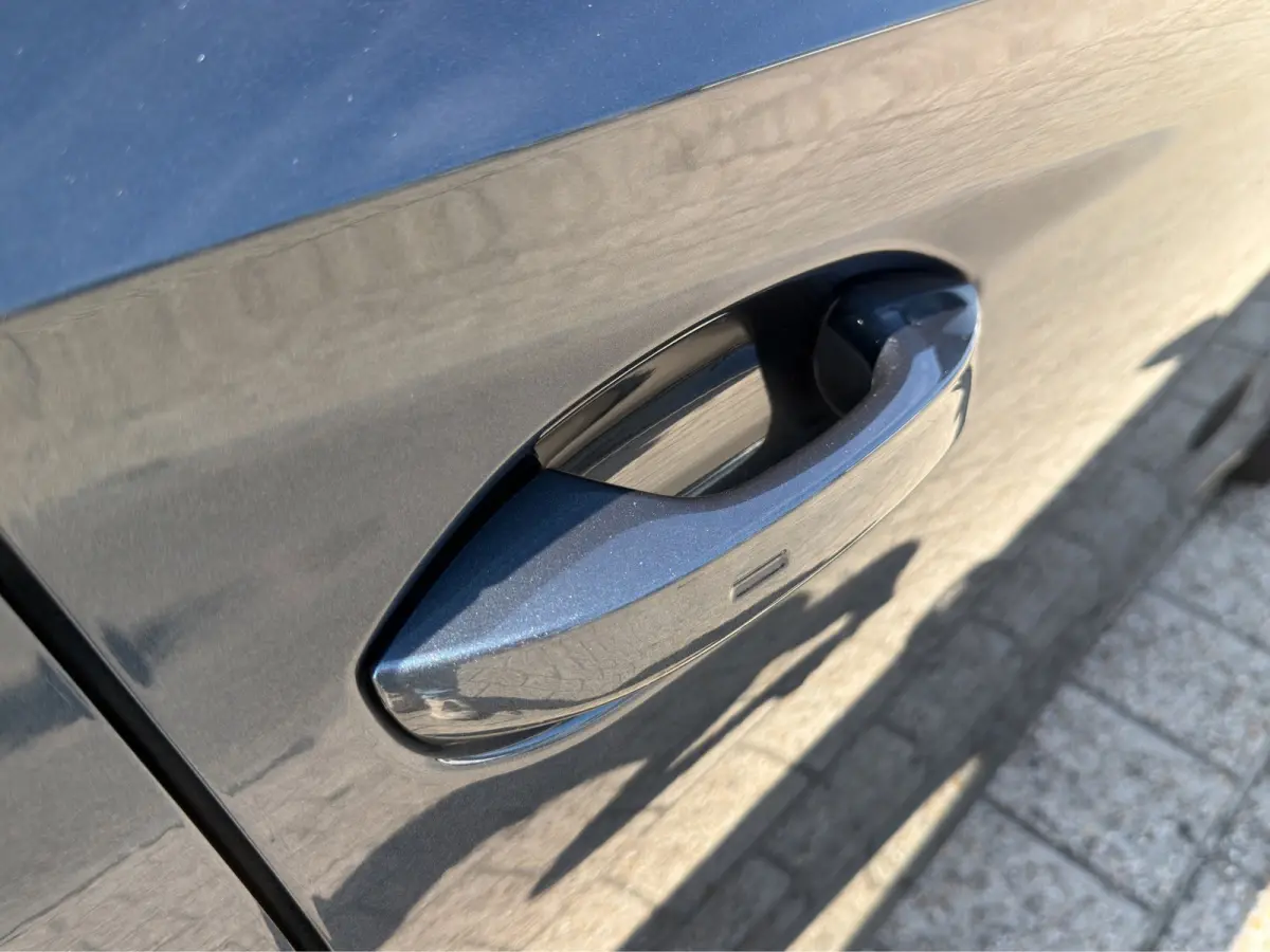 1.5 eTSI FR Business Intense | Trekhaak | Stuur+Stoelverwarming | Apple Carplay/Android Auto | Cruise control adaptief |